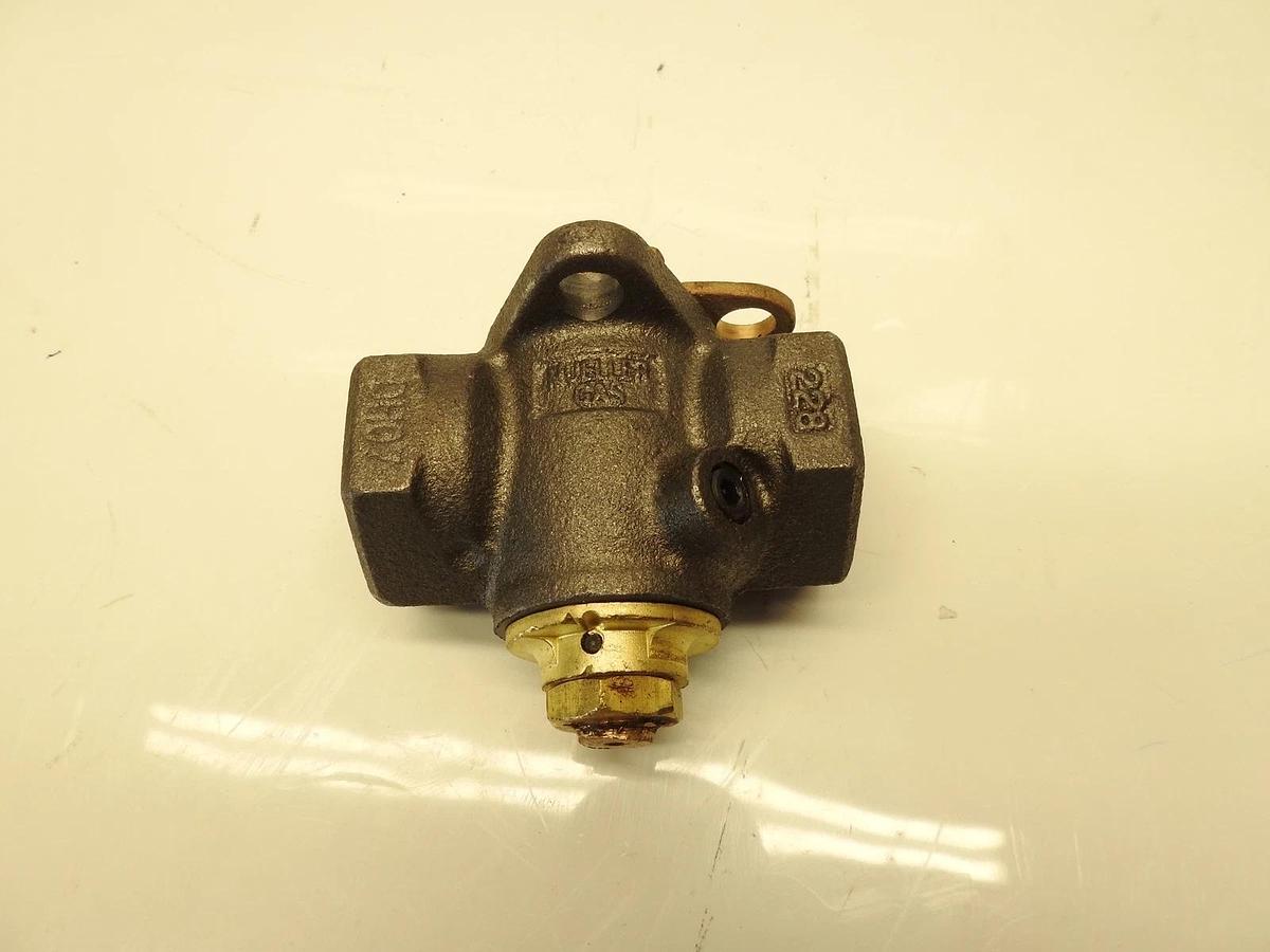 1" Mueller H-11175, FIP Gas Meter Valve Black Iron Body Brass Lockwing 175 PSI.