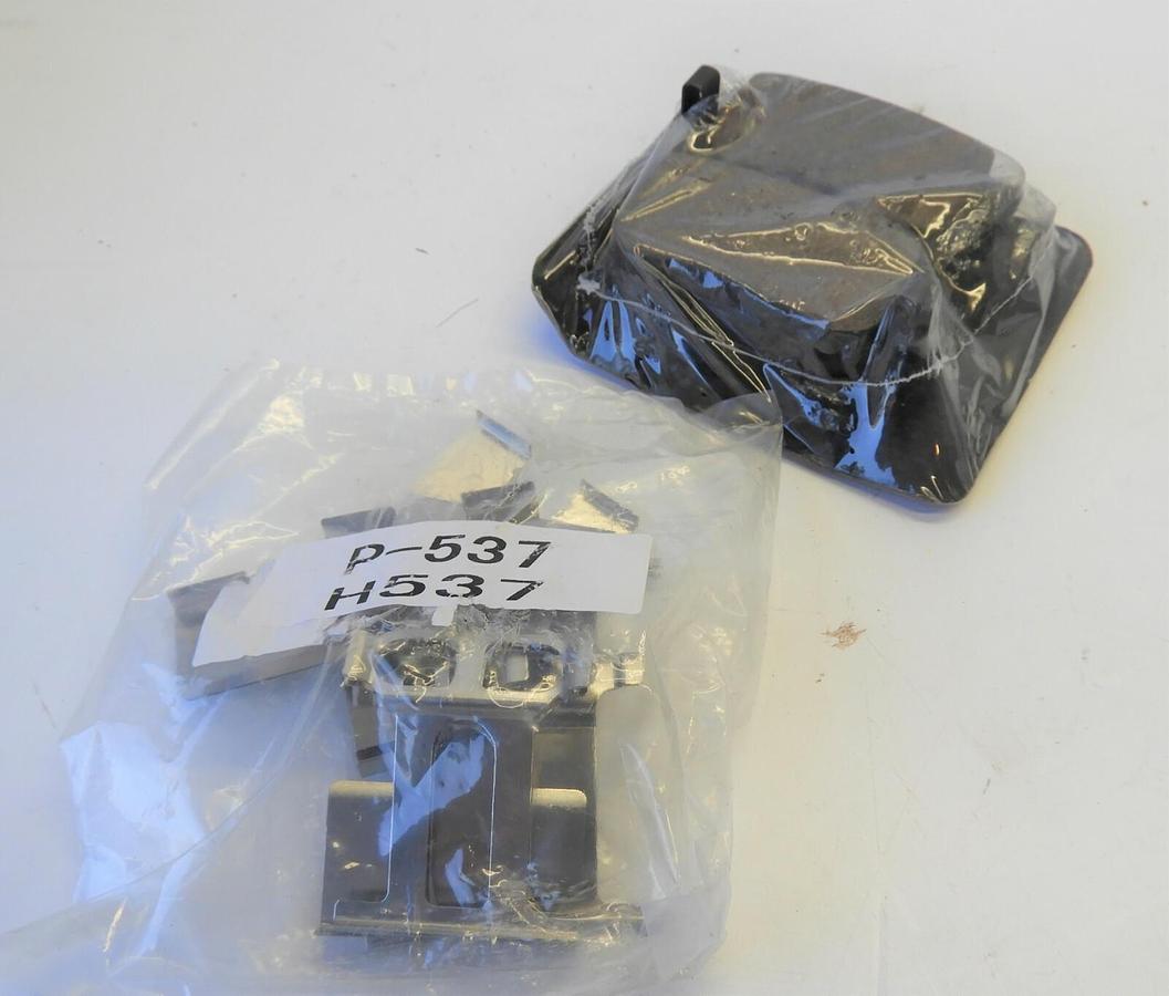 Front & Rear Ceramic Brake Pads w/ Hardware for Acura CL Honda Accord Civic