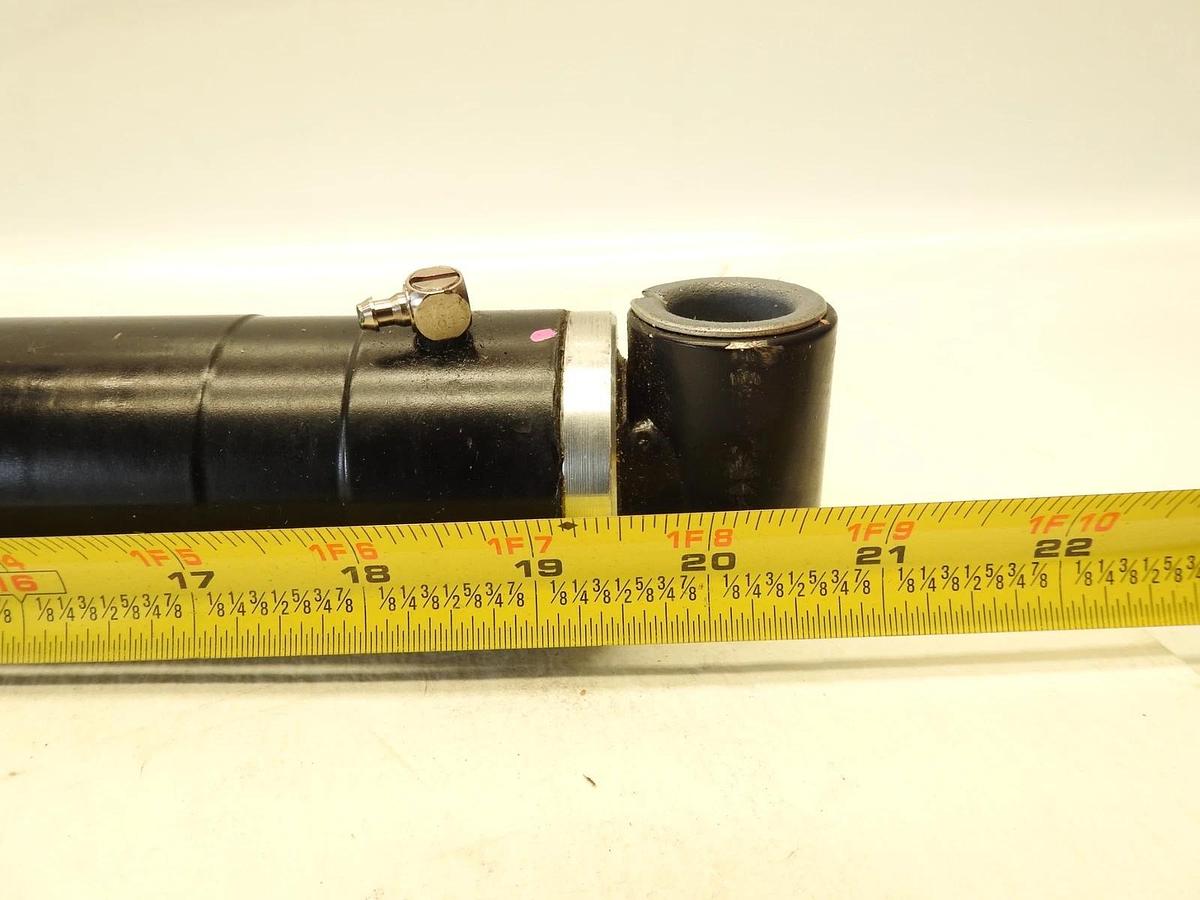 New Genuine Wabtec 1801146M Single Acting Hydraulic Cylinder