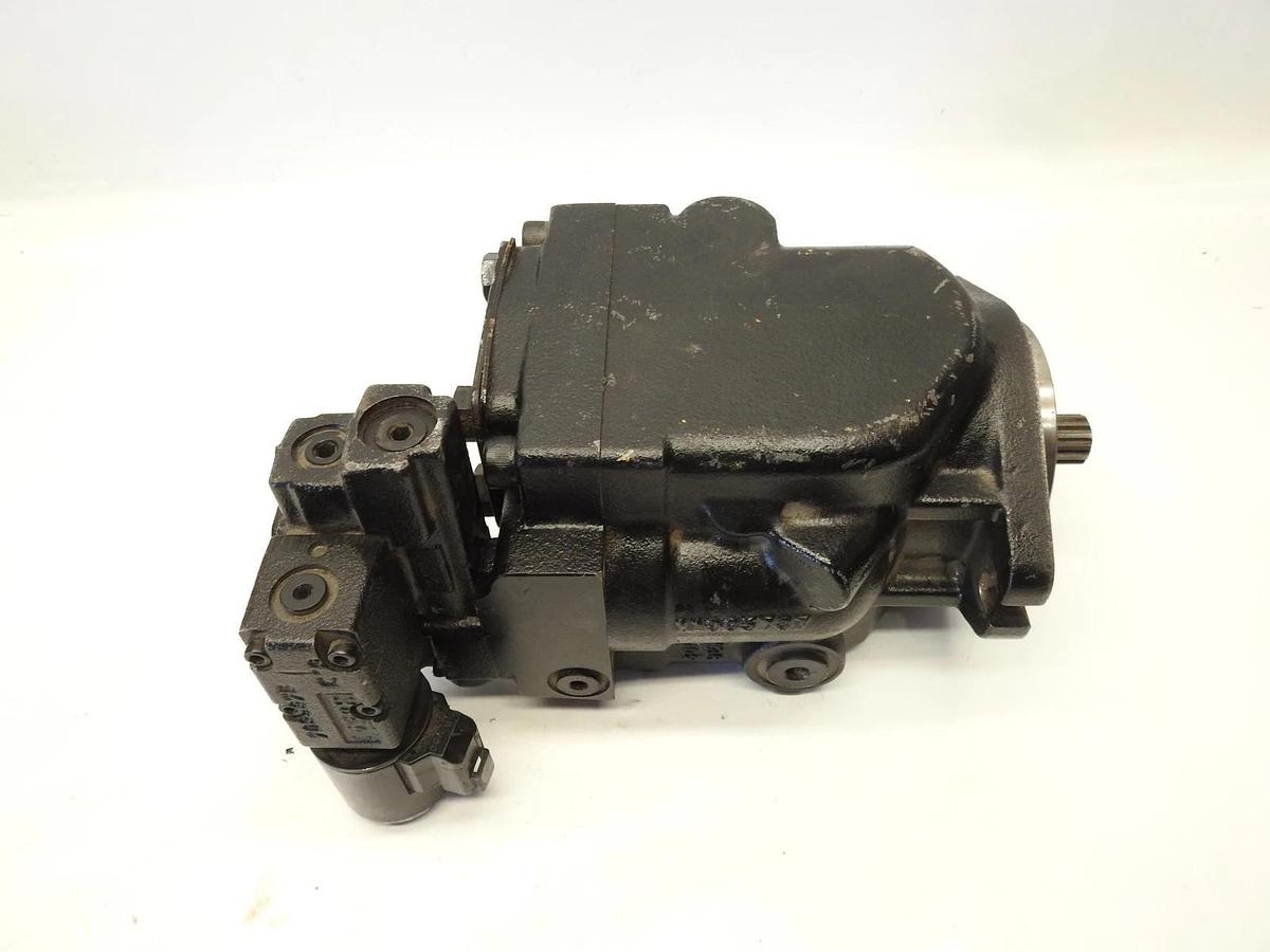 Danfoss 83027807 Series 45 Axial Piston Open Circuit Hydraulic Pump JRRS65CAH211