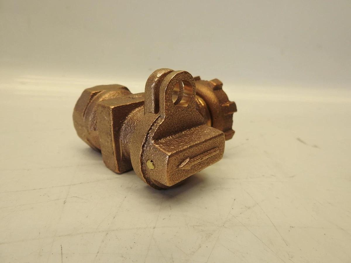 New Mcdonald Angle Curb Valve 3/4" FNPT x 5/8" Stop&Waste Full Port