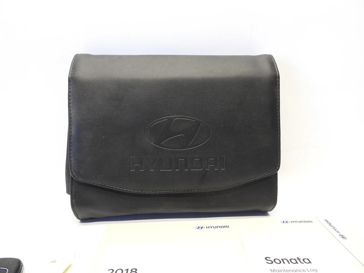 2018 Hyundai Sonata Owners Manual Book W extra key