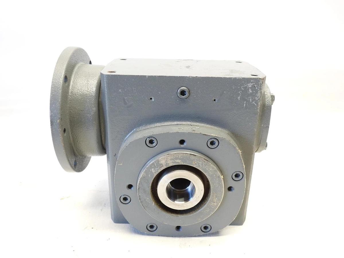New Oem Cleveland Gear M2614BSH100C004 Type ICHSHO Speed Reducer Gear Box Ratio
