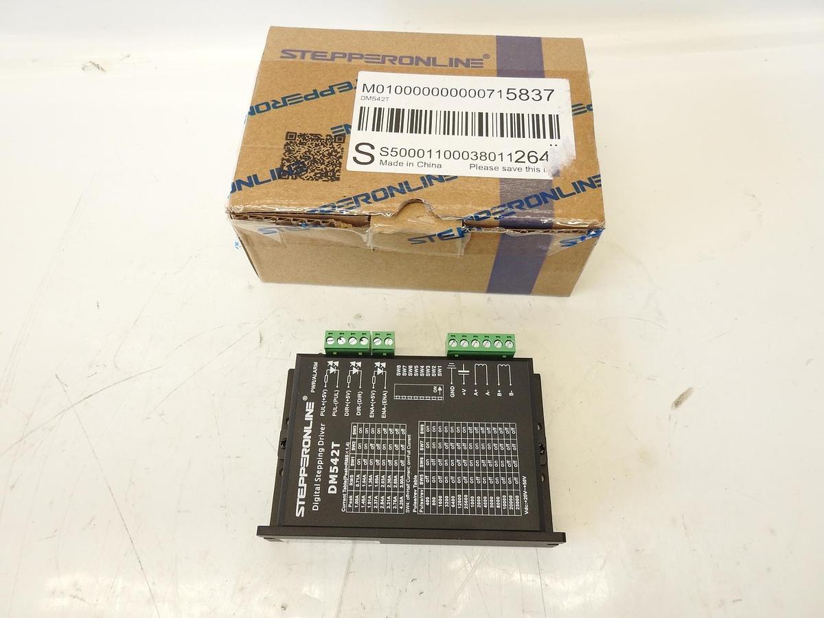 STEPPERONLINE Digital Stepper Motor Driver 1.0-4.2A 20-50VDC for Nema 17, 23, 24