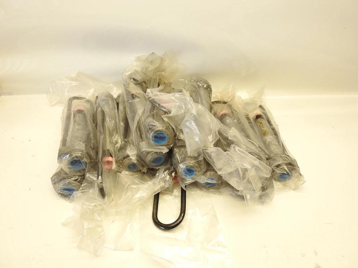 Lot Of 16 Maclean 3/0 or 4/0 AWG Automatic Overhead Splice ACSR Aluminum 7656AP