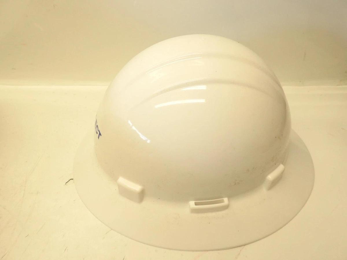 Lot Of 8 Ansi Z89.1-2014 Size Range 6 1/2-8 White Safety Helmet