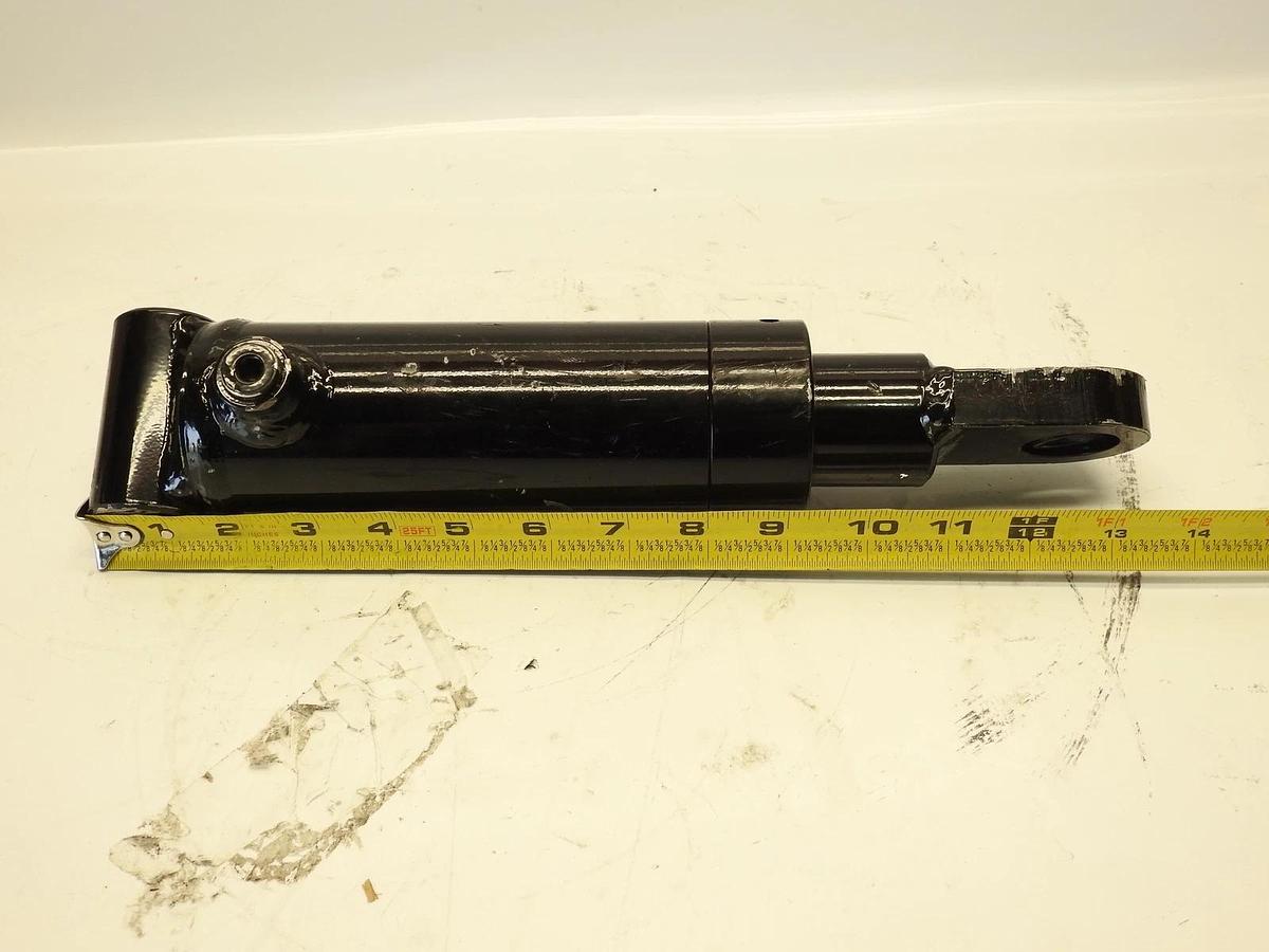 New CTD C22-52A Hydraulic Cylinder 1137863 152529