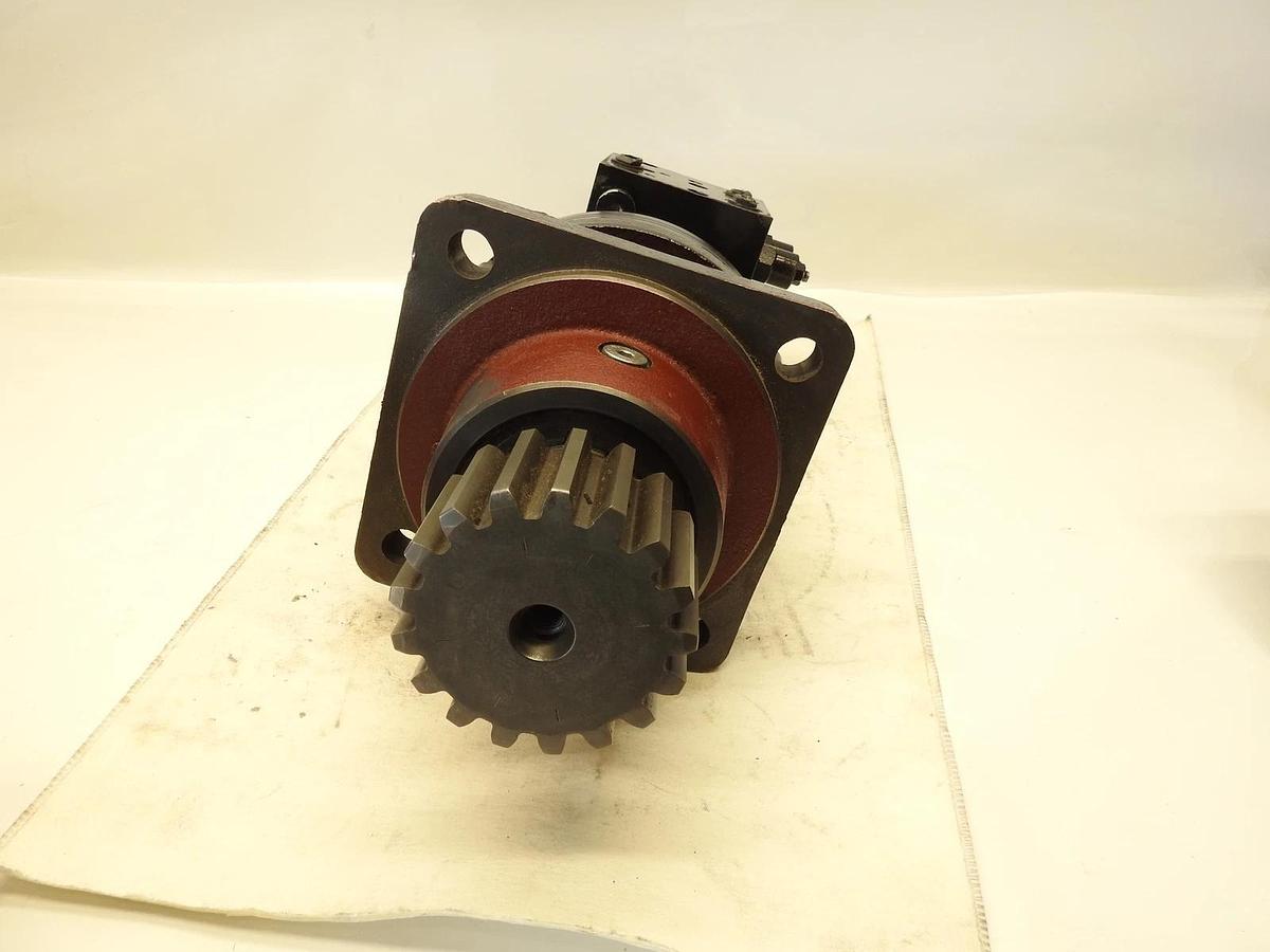 Fits Genie 89885, 89885GT - S40/Z60 Swing Drive Assembly