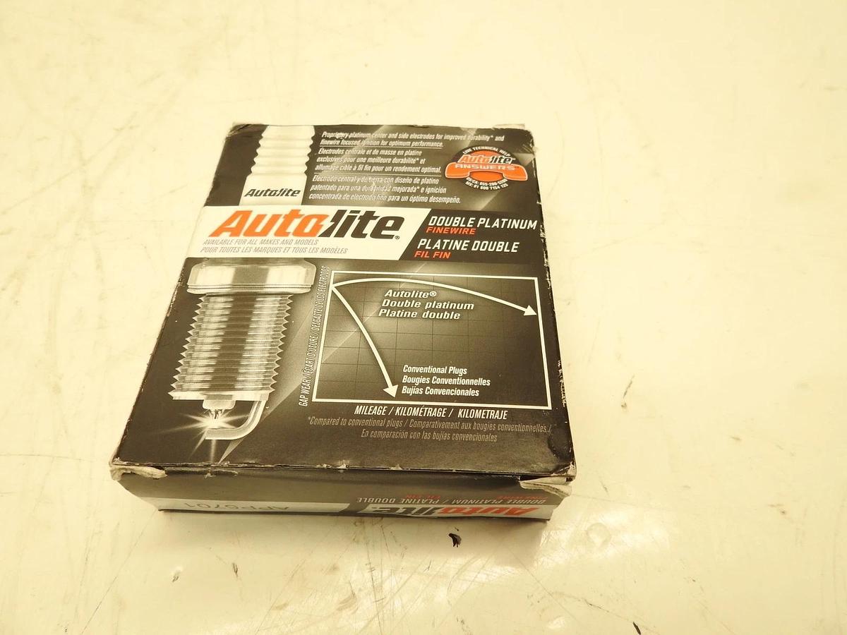 Used 4PK Autolite APP5701 Double Platinum Automotive Replacement Spark Plug