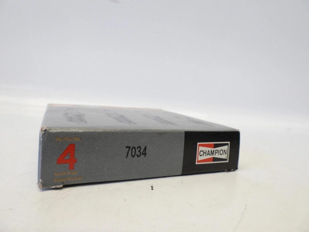 Double Platinum Spark Plug Champion Spark Plug 7034
