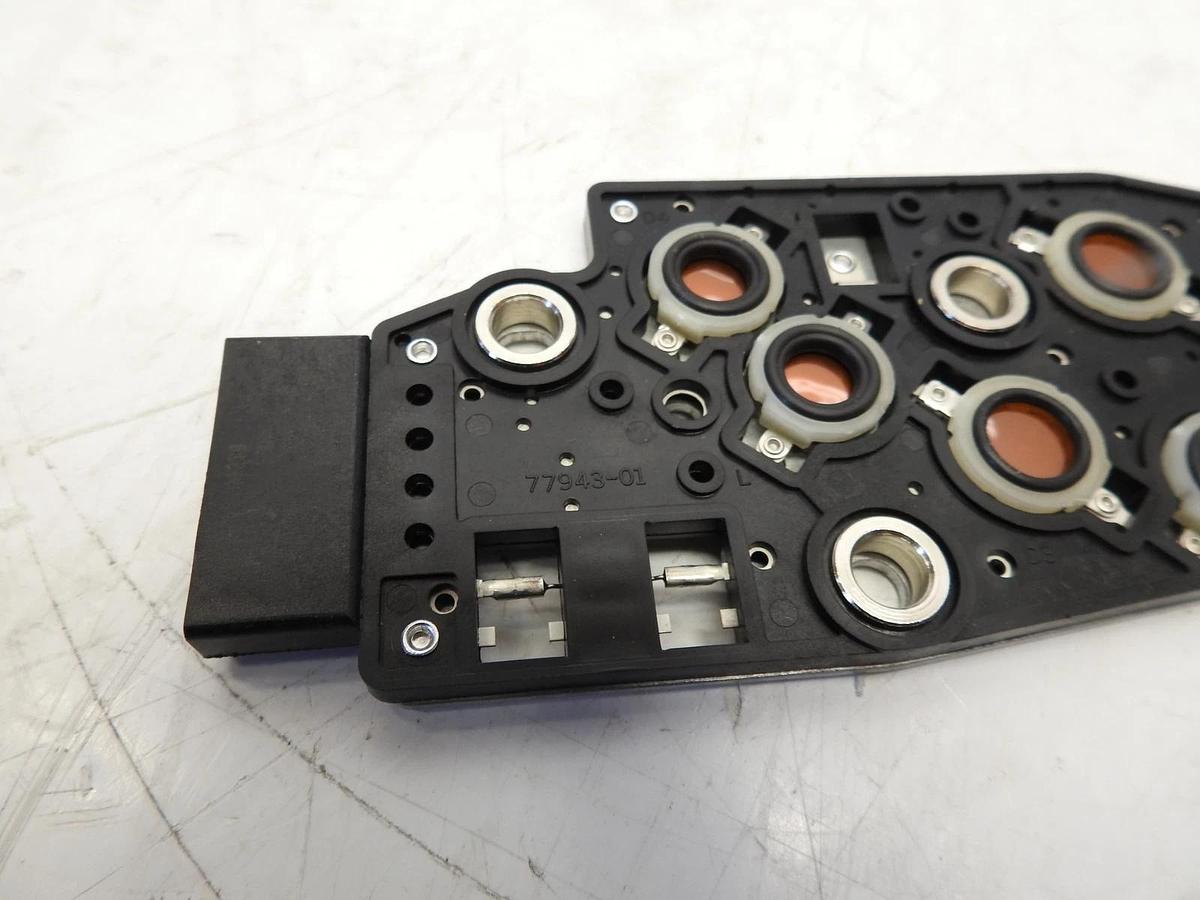 Automatic Transmission Pressure Switch Manifold 77943-01