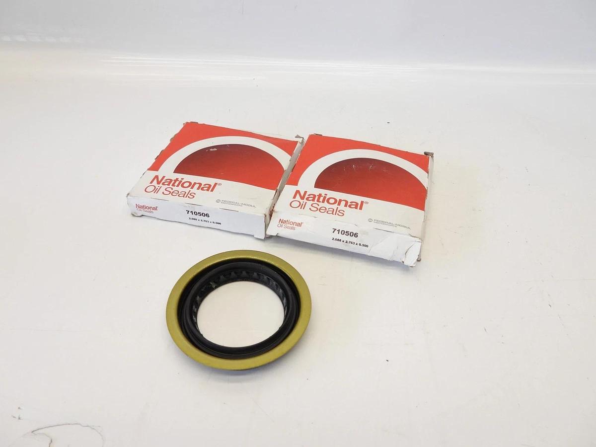 Lot Of 2 Differential Pinion Seal National 710506