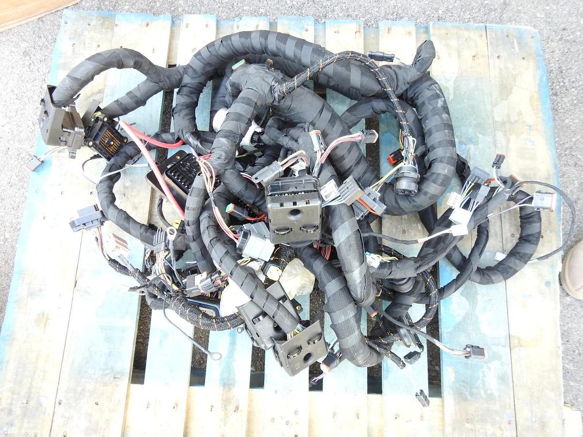 New Genuine Oem Cat 467-2198 Wiring HARNESS ASSY For WHEEL TRACTOR