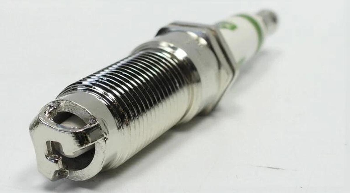 E3.74 E3 Premium Automotive Spark Plugs - 6 SPARK PLUGS