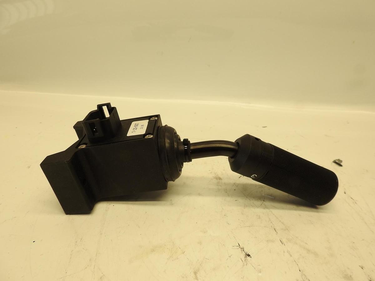 Shifter Assembly 7-125-05GT Fits for Genie GTH-1048 GTH-1056 GTH-636 GTH-644 GTH