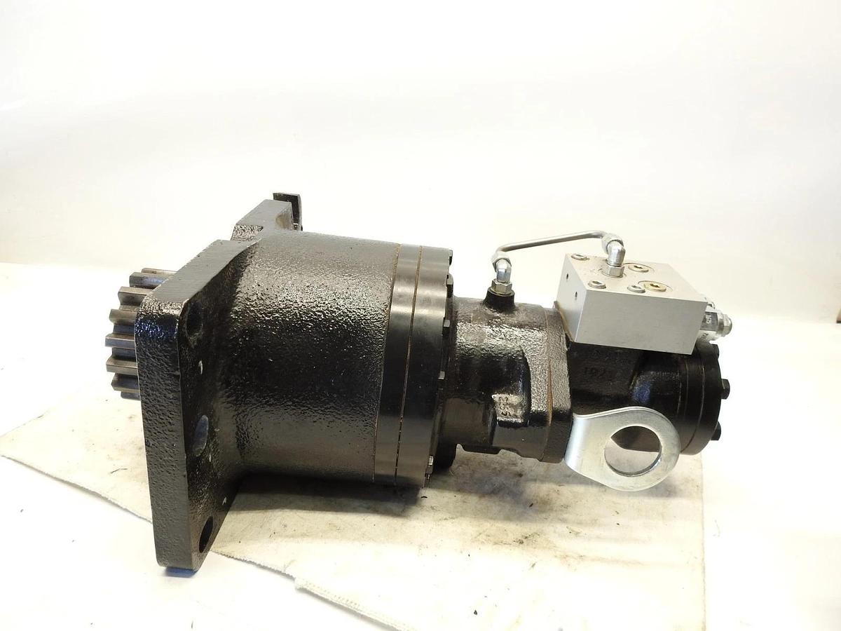 New Genuine Oem JLG 1001229810 Swing Motor/Hub Assembly