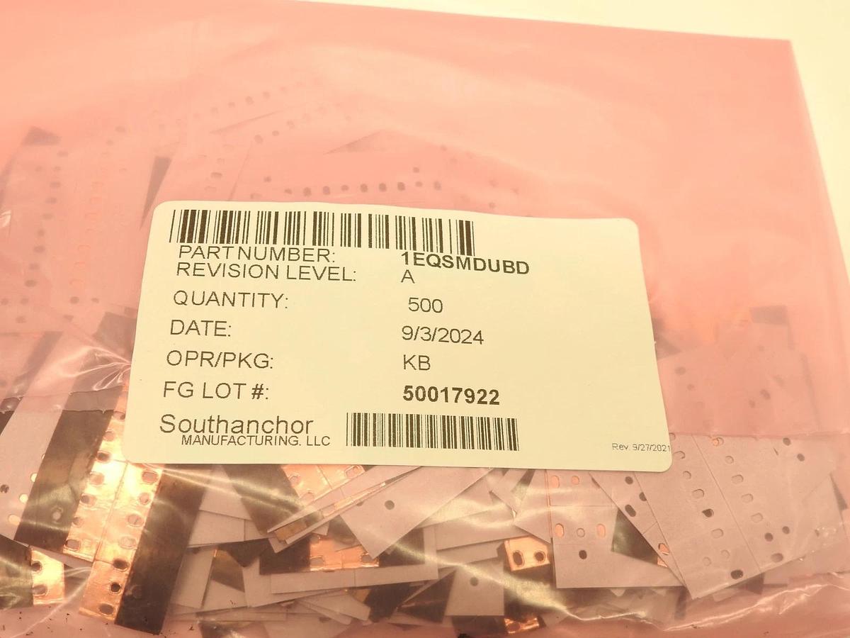 Lot Of 2000 Southanchor 1EQSMDUBD Rectangular Splicing SMD Tapes