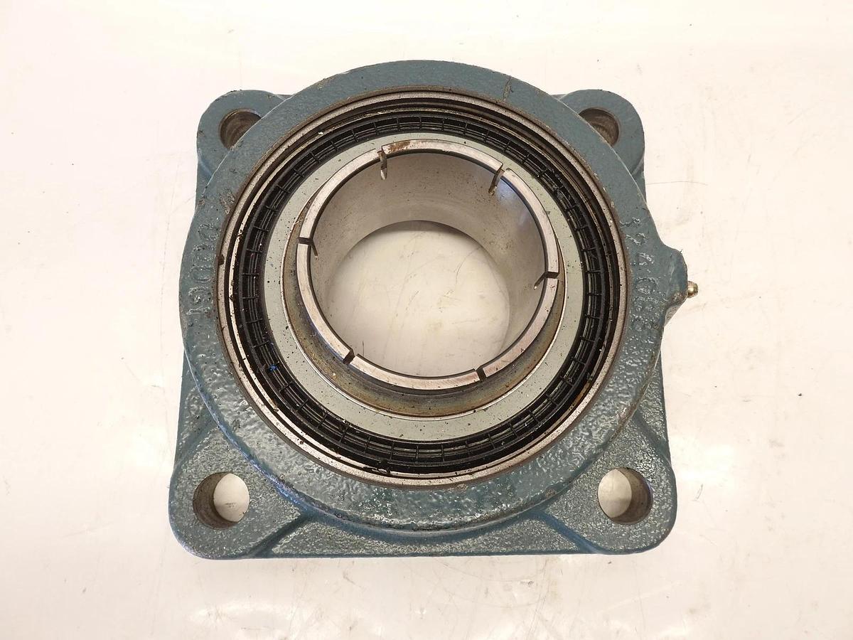 Dodge 058395 Flange Mount Ball Bearing 4 Bolt Concentric Clamp Collar F4B-DLM-21