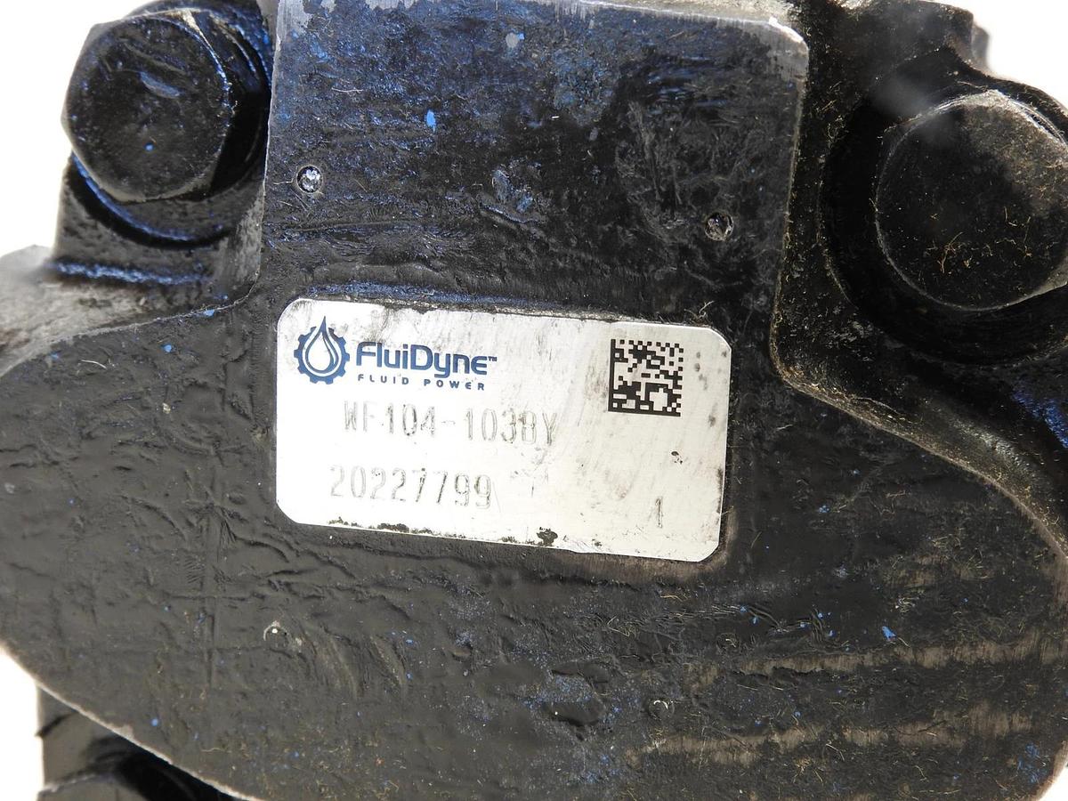 New Genuine Fluidyne WF104-1038Y Hydraulic Motor Keyed Shaft