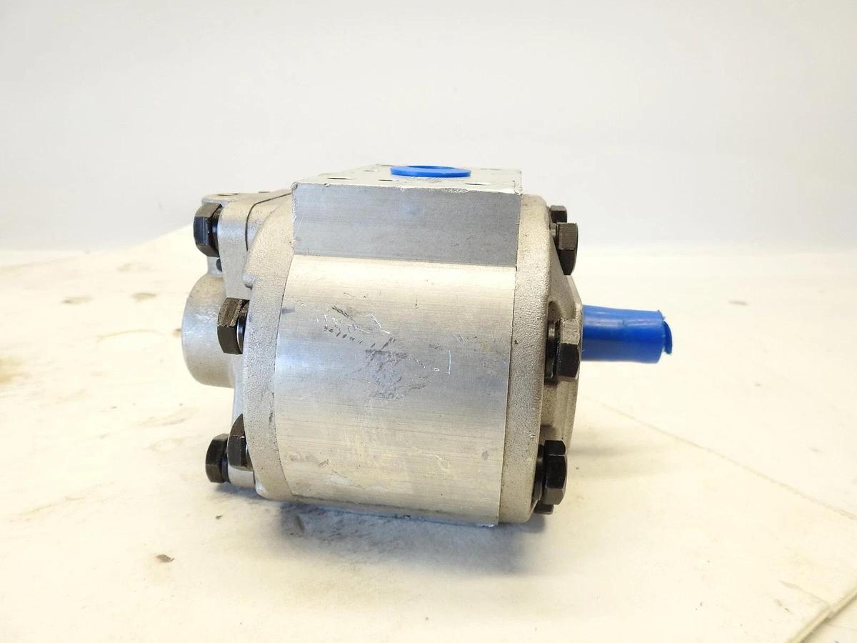 New HYP-F-599600-CC Hydraulic Pump D5NN600C HYP-F-599600-CC-SON