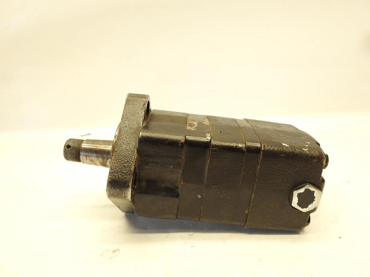 New Genuine Oem WHITE Danfoss ­-­ 11243301 ­-­ MOTOR HYDRAULIC 160CC