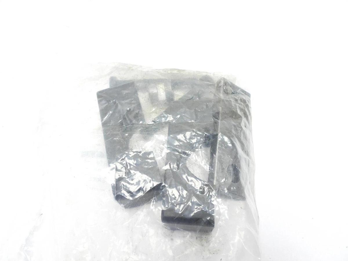 Lot Of 5 Behringer Pipe Systems R7h5150-Pp Tube Clamp Kit,Tube 1 1/2In,Carbon St