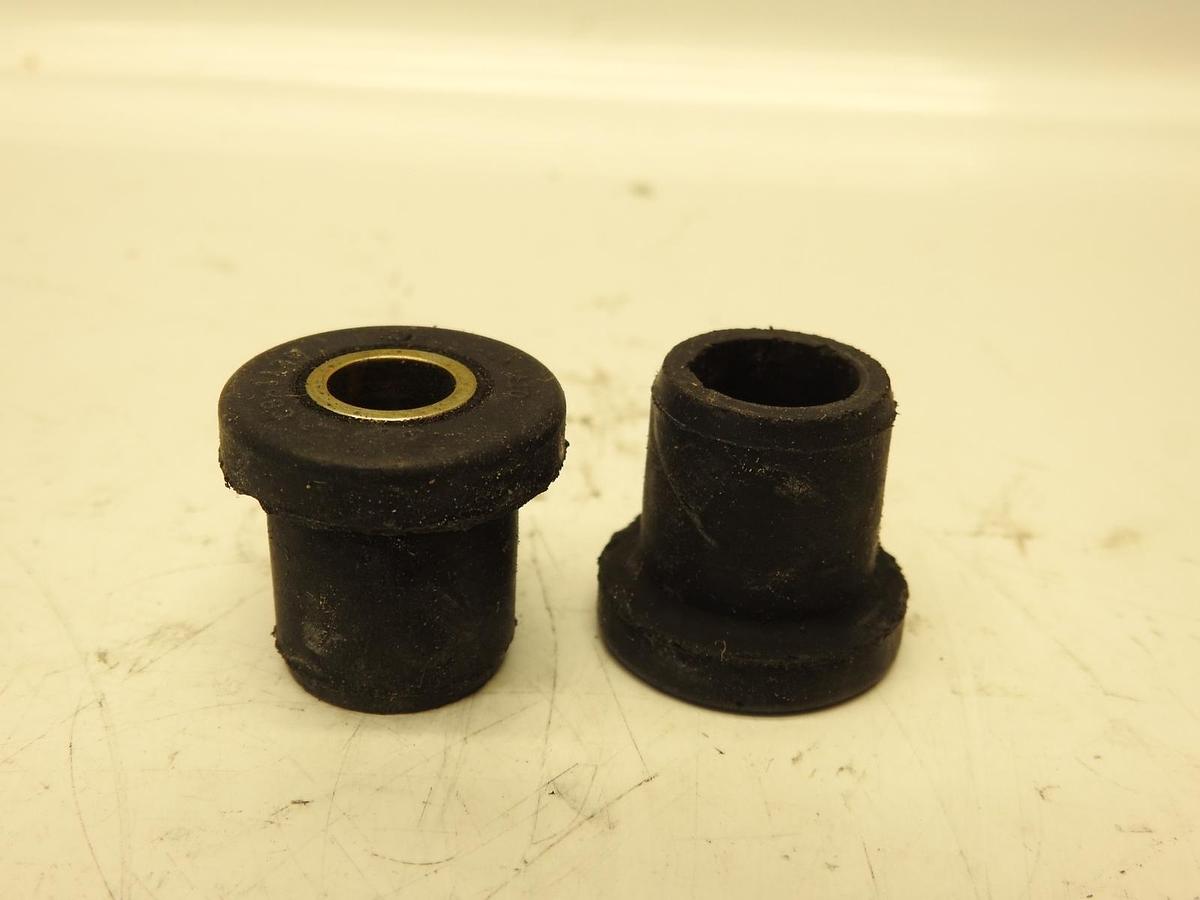 Lot Of 2 Genuine Lord CB-1120 Mount Isolator