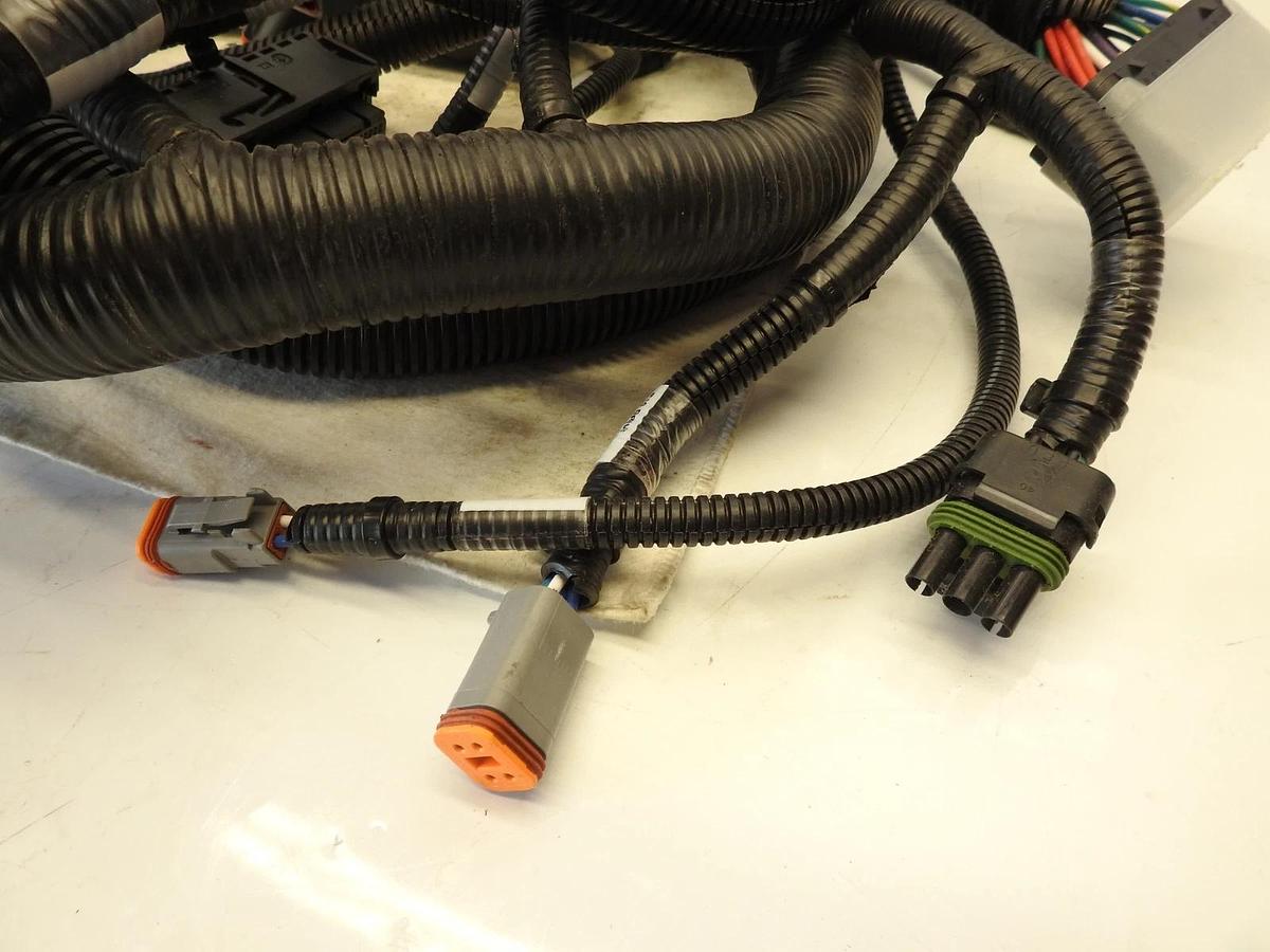New OEM Skyjack 9-206102 Engine Wire Harness for 519th Telehandler