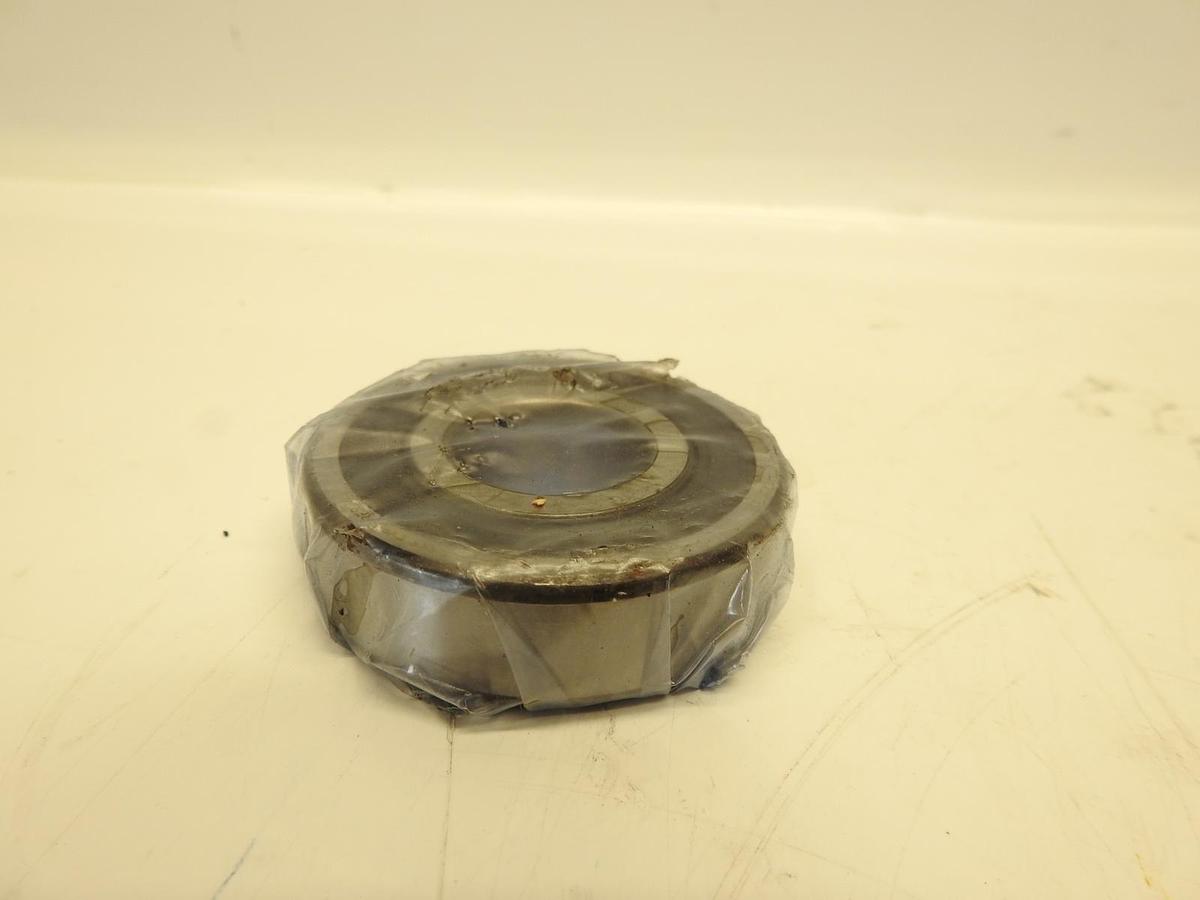 SKF Double Rubber Sealed Steel Ball Bearing 25mm x 62mm x 17mm 6305-2RS1/C3GJN