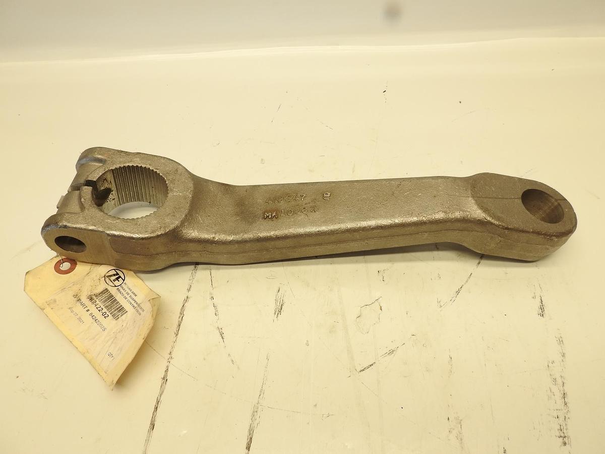 New Oem PACCAR, Kenworth, Pitman Arm, Part# 84242202