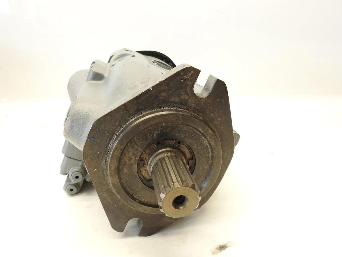 New Oem Rexroth R986100687 82451747 Piston Pump