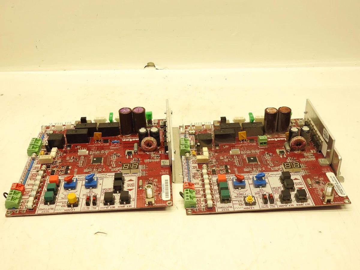 Lot Of 2 AS IS Liftmaster 001D9039-1CC Main Control Board Circuit Board K1D9039-