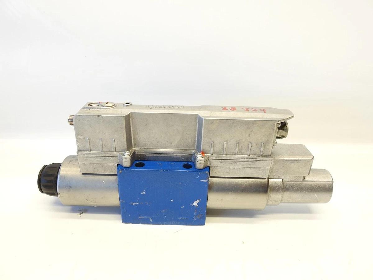 AS IS Rexroth R901553965 4WREF 10 E3 75-30/V24CA1 Proportional Directional Valve