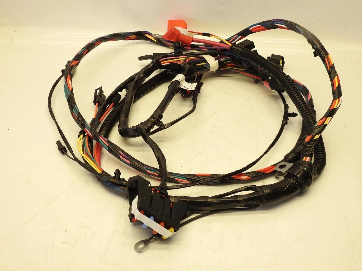 New Oem John Deere Original Equipment Wiring Harness #AM137047