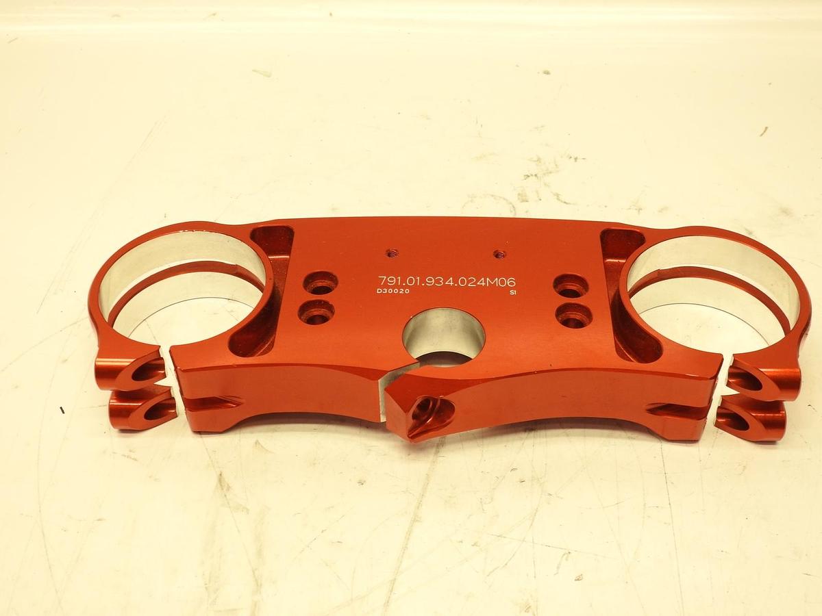 New GasGas Factory Racing Upper Tripple Clamp 60mm