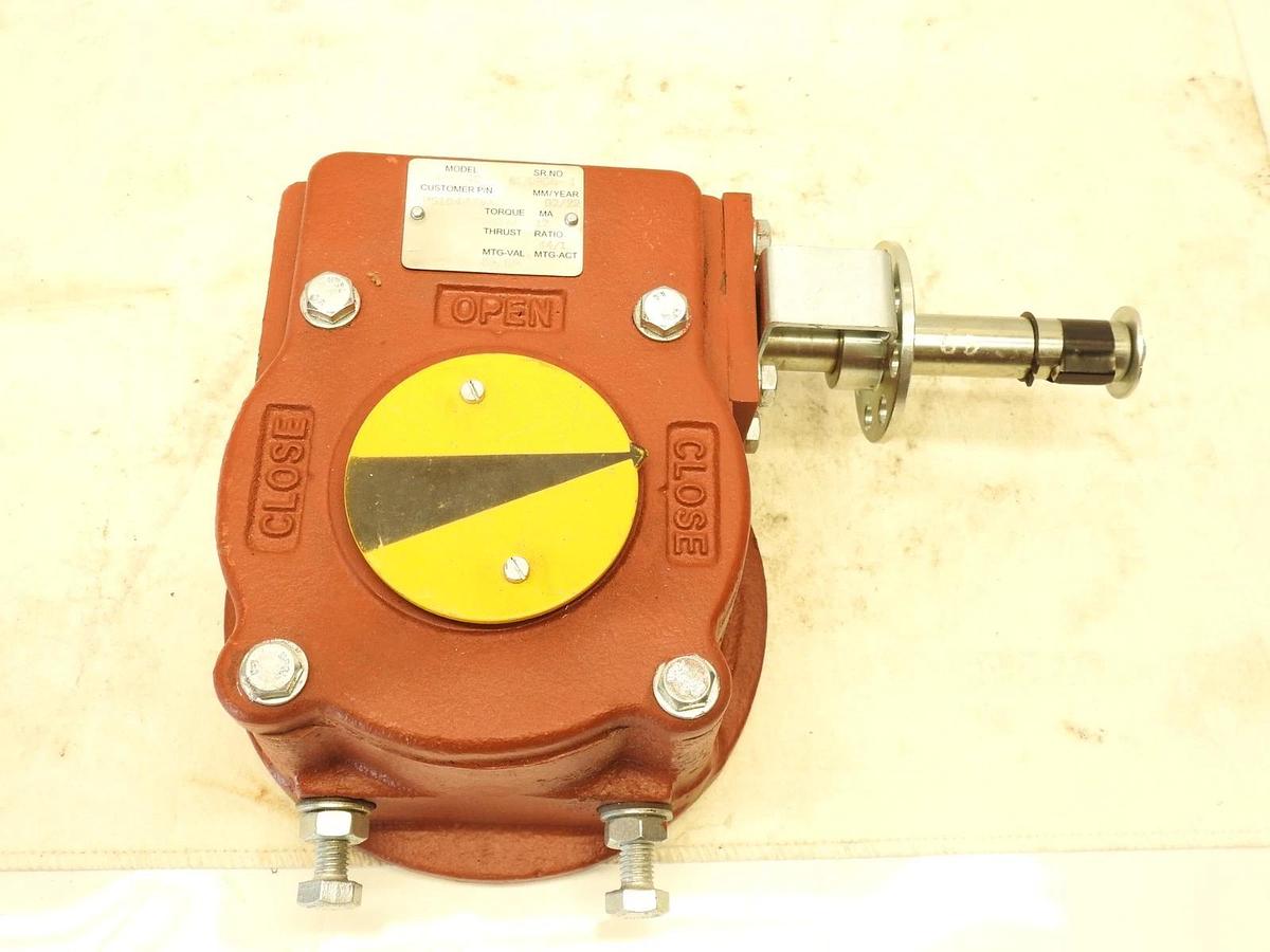 Emerson ATF-40 Valve Actuator 1000NM 44/1 Ratio  PS104779A