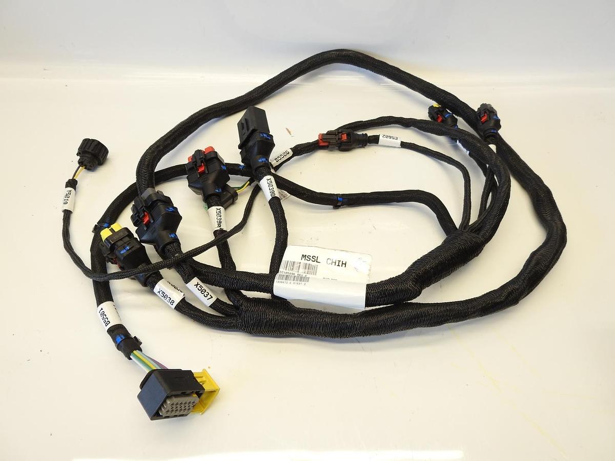John Deere Original Equipment Wiring Harness #DZ105896