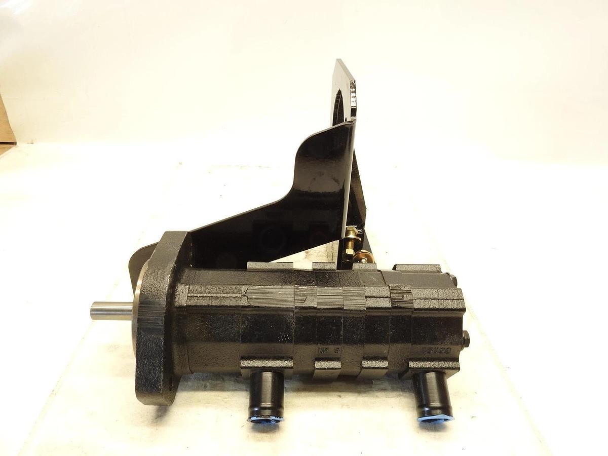 New Oem Jacobsen 4125033 Hydraulic Pump GK-2 PUMP