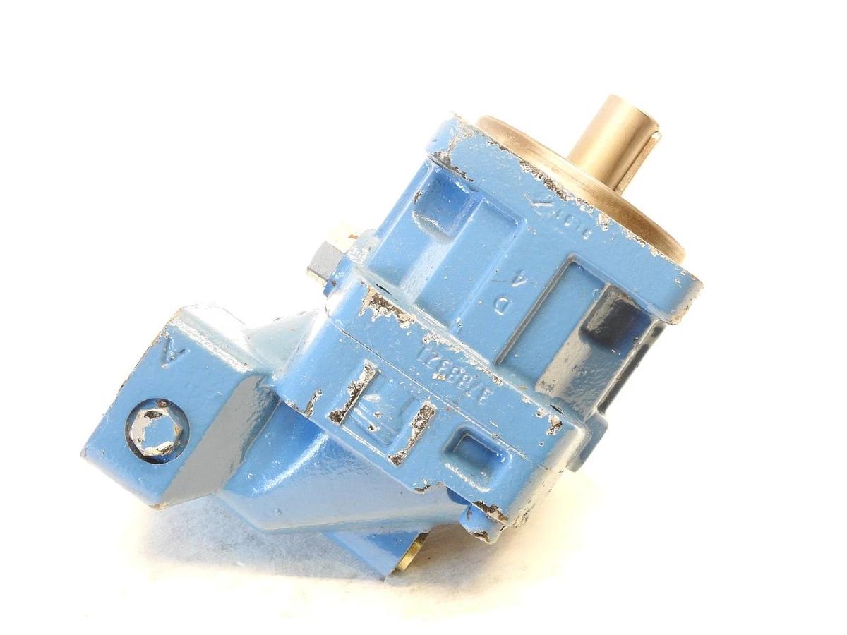 New Oem Parker F12-030-MS-SV-T-000-L130-P0 Bent Axis Hydraulic Motor