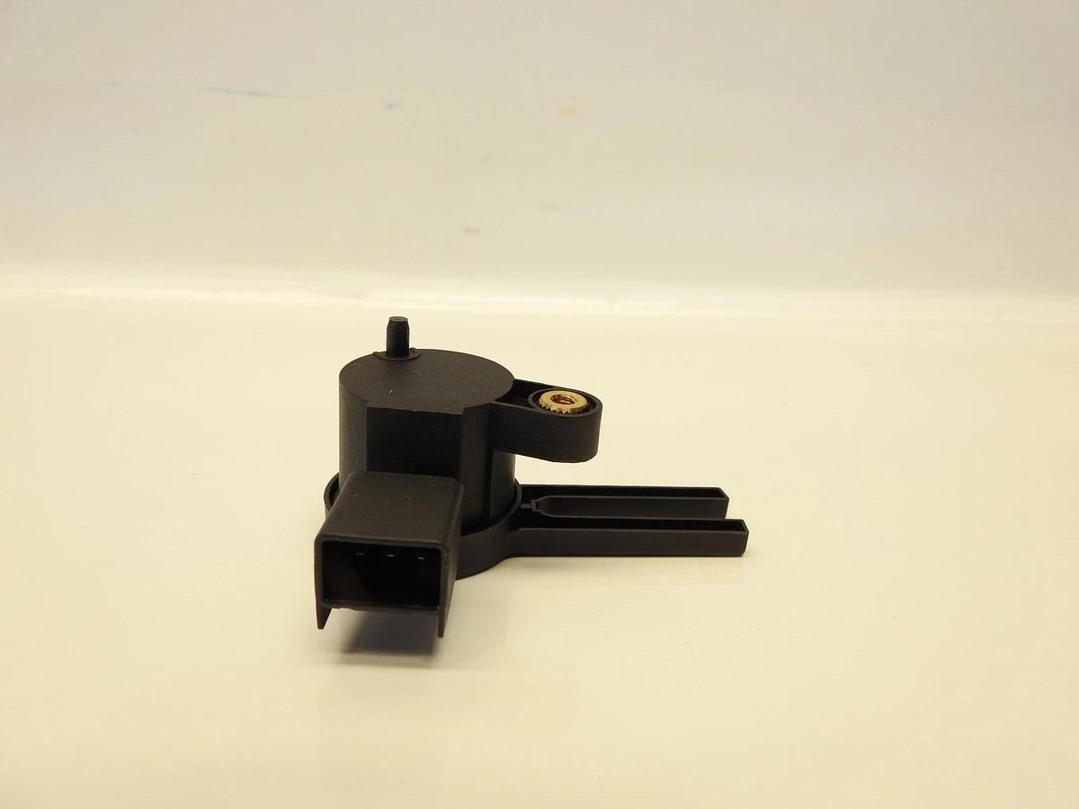 Standard Motor Products BST124 Brake Pedal Position Sensor for Chevy Chevrolet