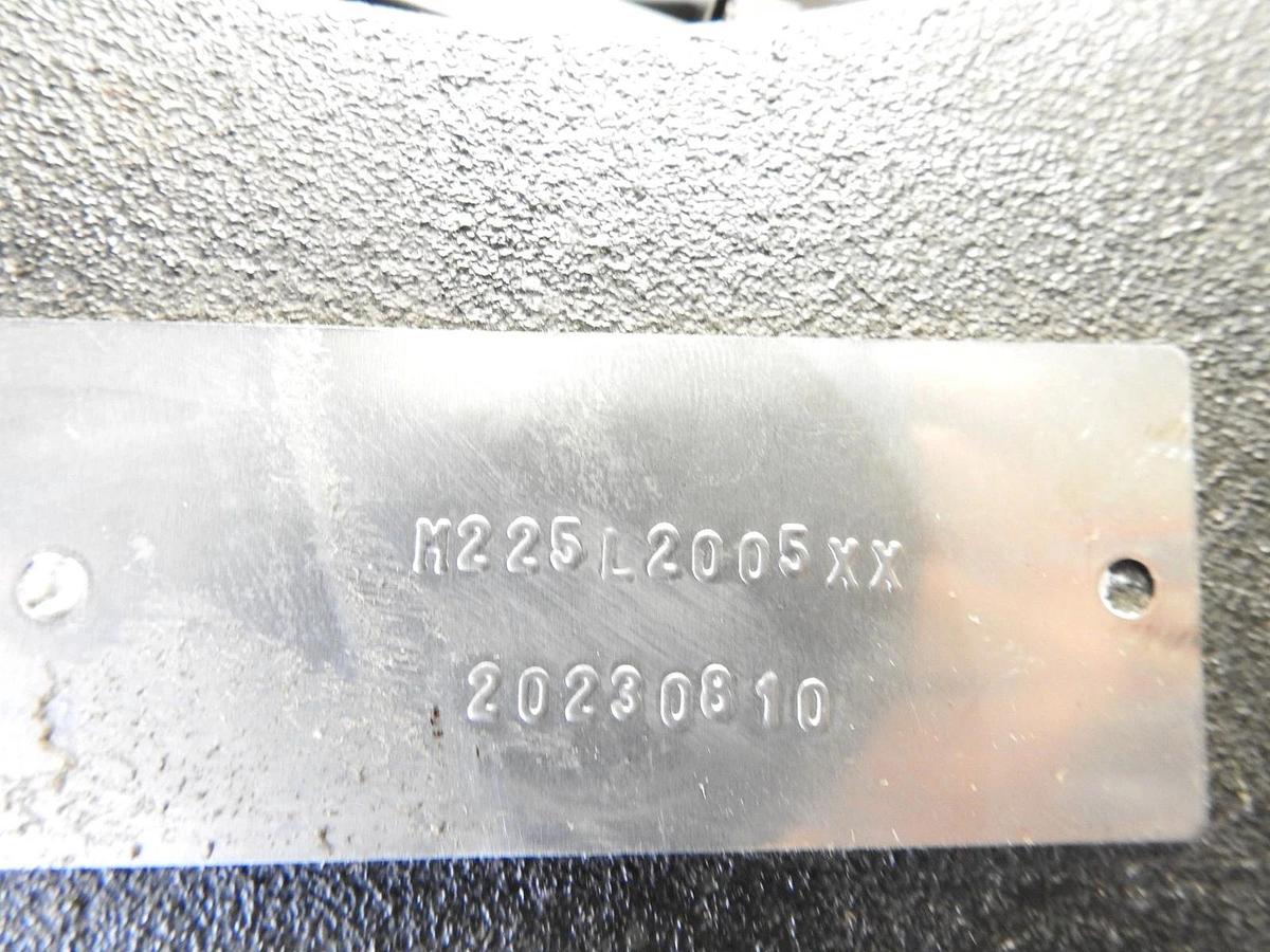 New Genuine Meritor M225l2005XX UPGRADE CALIPER FOR WABCO RADIAL MOUNT LH