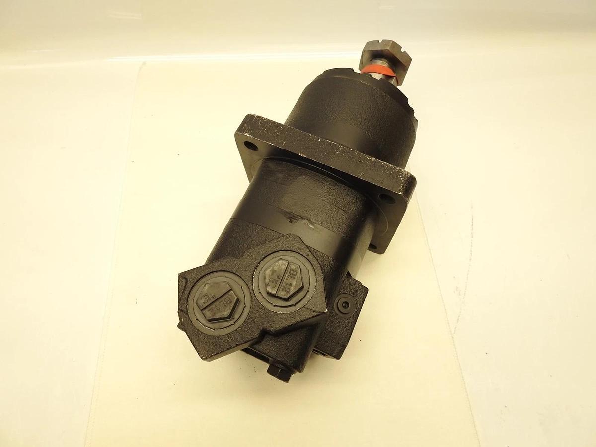 New OEM Eaton Char-Lynn 113-1151-006 / 113-1151 Hydraulic Motor