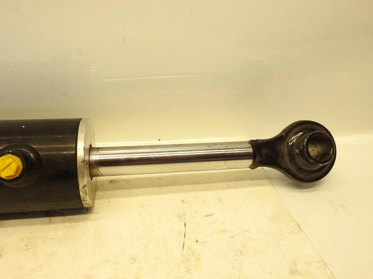 AgSmart HTL3103 – 3 INCH X 8 INCH CAT 2 HYDRAULIC TOP LINK