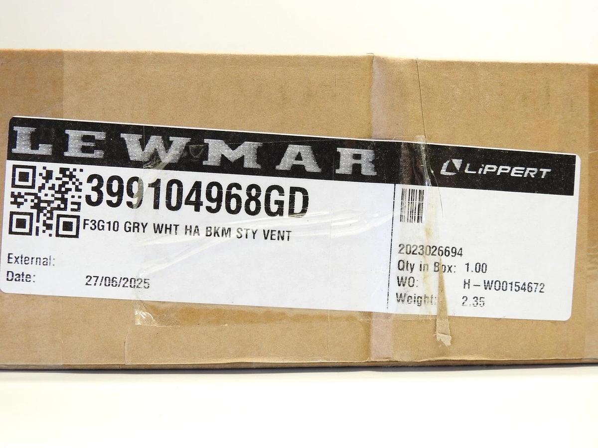 New Genuine Lewmar Lid Spare for 399104968 - 361950999