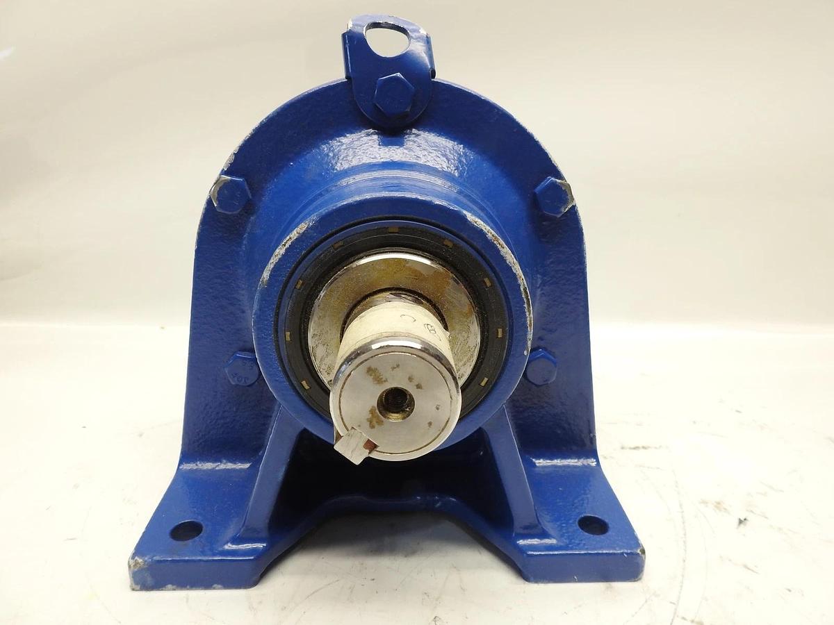 Sumitomo Drive Technologies CNH-6120Y-11 Inline Speed Reducer - 11:1 Ratio