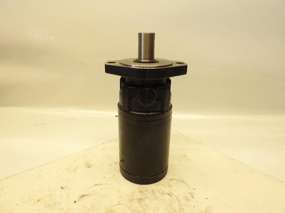 NEW OEM PARKER TE0365AS090AAAA HYDRAULIC MOTOR