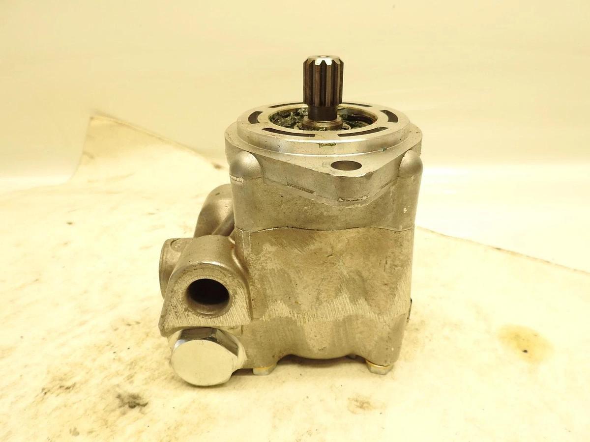 New Oem TRW Peterbilt PS3224-18R101 Power Steering Pump