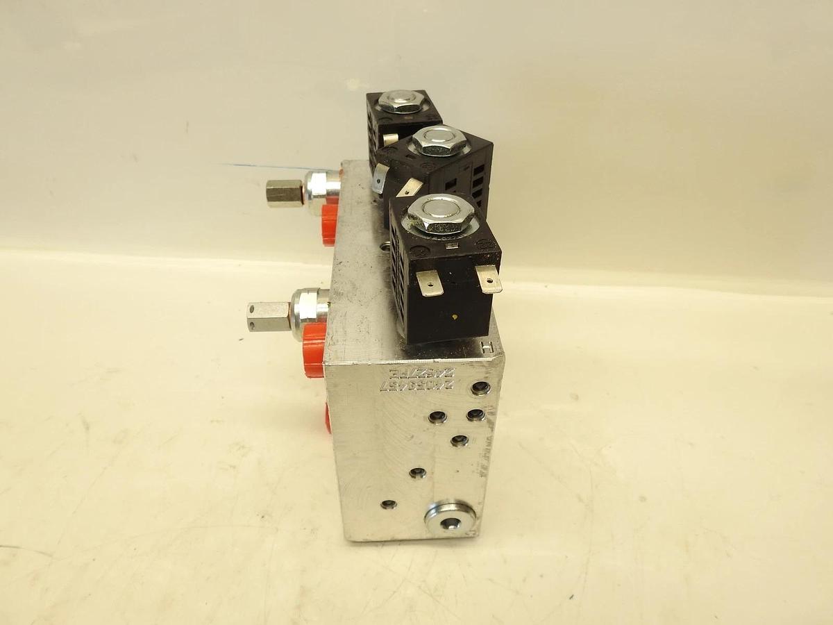 New Oem Genie JLG Terex Hydraulic Valve Assy 24627AE 24058457