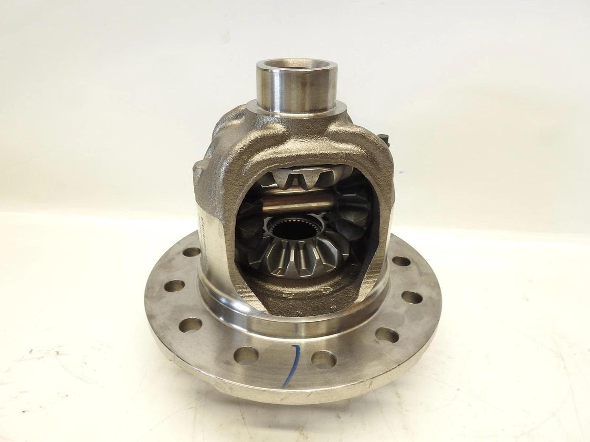 New Oem Mopar 68266875AA Rear Differential Carrier 2013-2021 Ram 1500