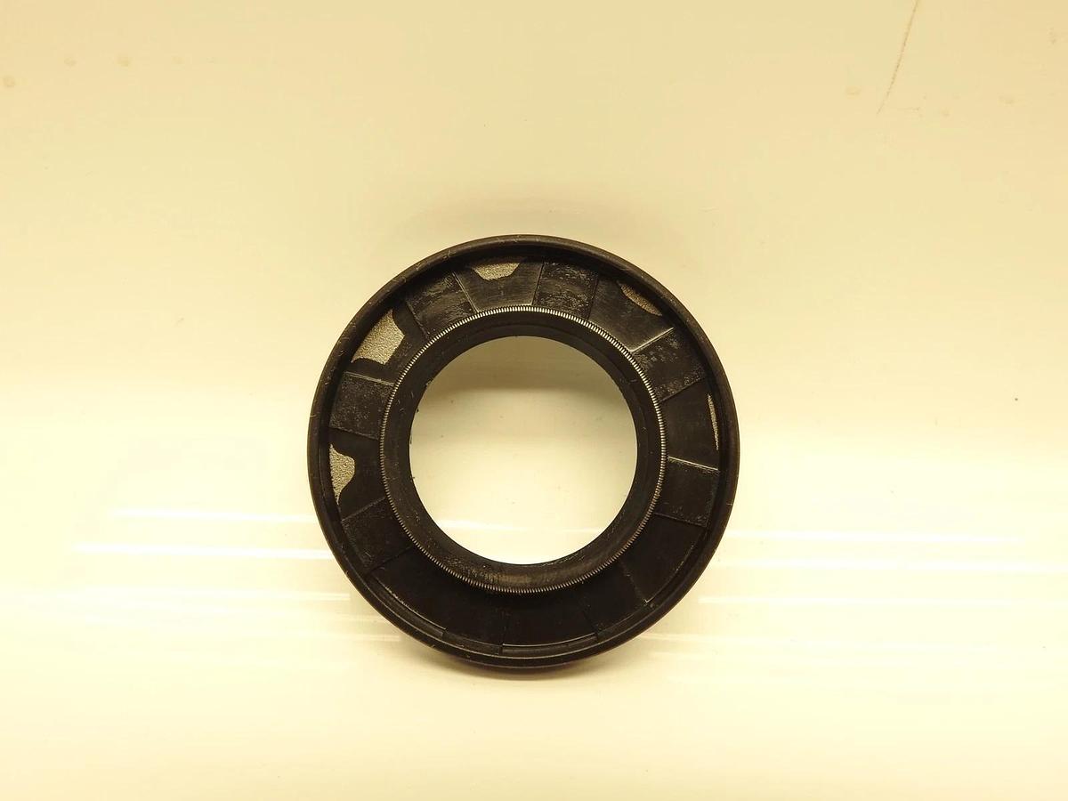 Oem Eaton EA 16253-18 - Eaton Shaft Seal For 70422 and 70423 Series Pumps